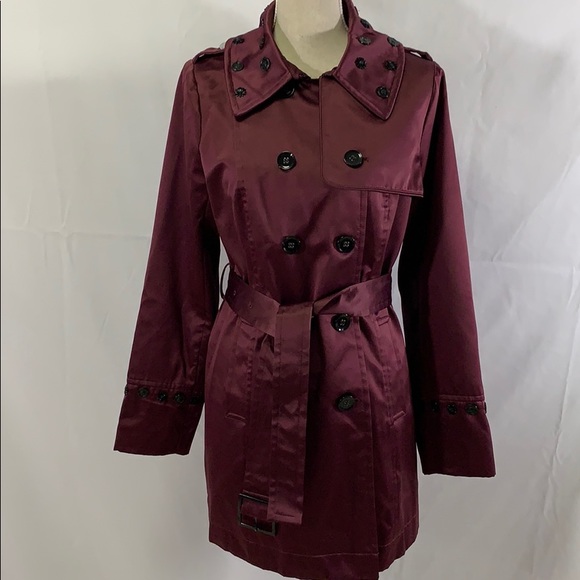 Kris Jenner Kollection Jackets & Blazers - NWT Kris Jenner trench with embellishment buttons